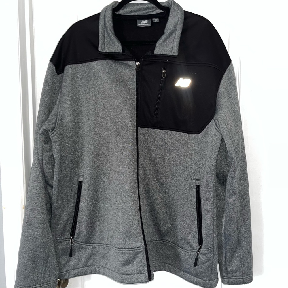 New Balance Men's Performance Jacket in Gray and Black